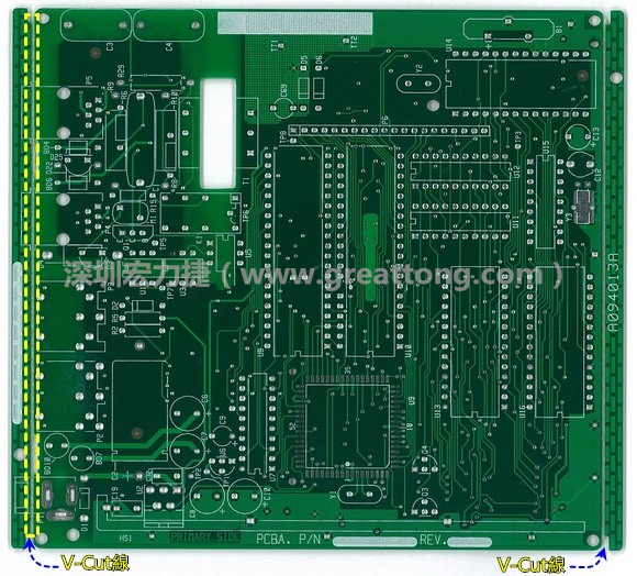 所謂【V-cut】是印刷電路板(PCB)廠商依據客戶的圖紙要求，事先在PCB的特定位置用轉盤刀具切割好的一條條分割線，其目的是為了方便后續SMT電路板組裝完成后的「分板(De-panel)」之用，因為其切割后的外型看起來就像個英文的【V】字型，因此得名。
